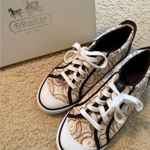 Coach Women's Tan and White Patterned Sneakers